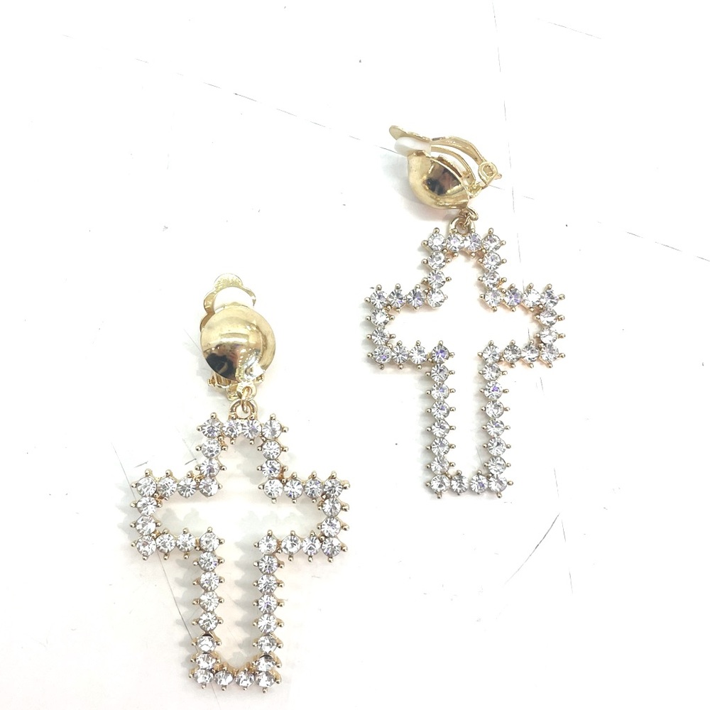 Cross earrinngs